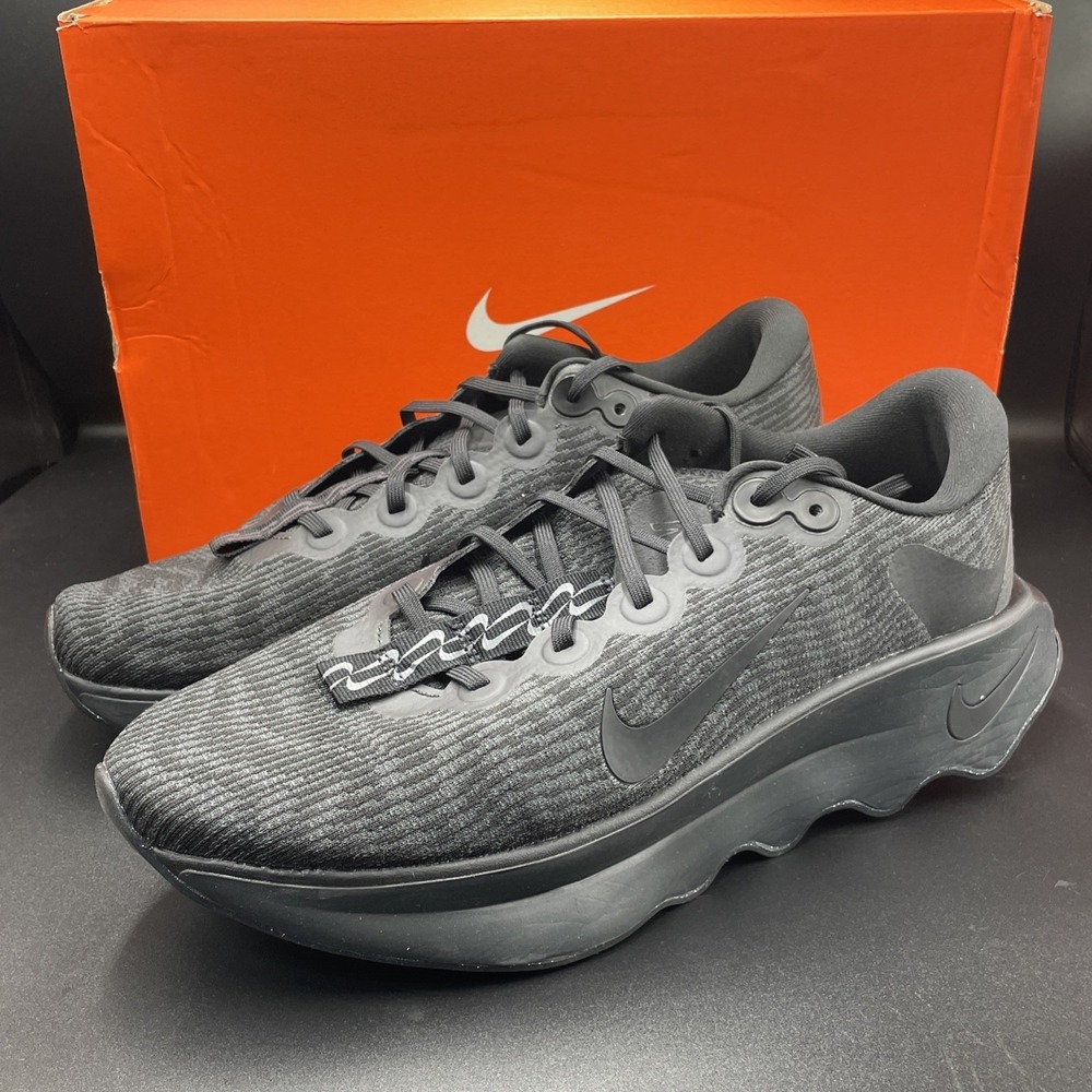 Nike Men's Size 12 Motiva (DV1237 003) Sneaker Trainer Black Running Sports NEW